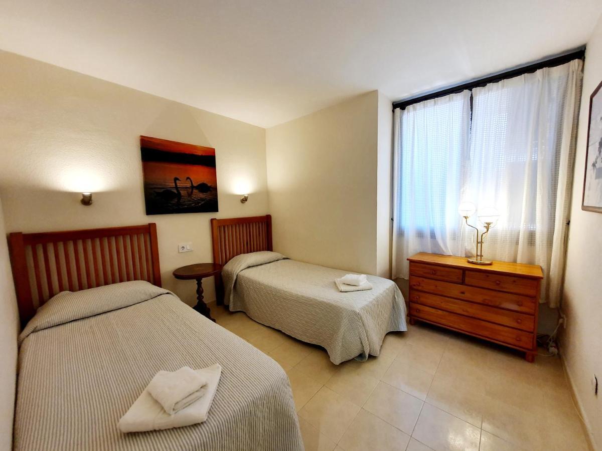 Marina Tower Apartment ฟูเอนฮิโรลา ภายนอก รูปภาพ