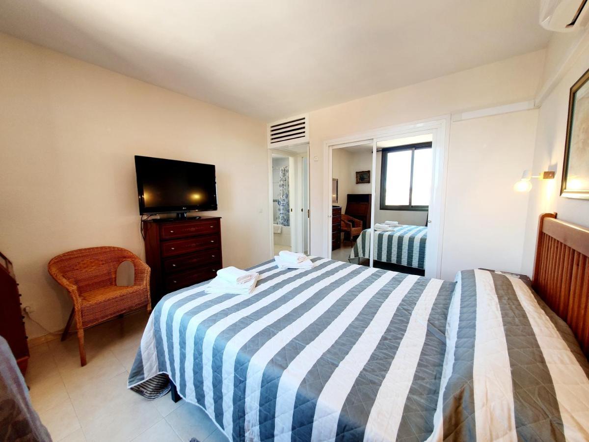 Marina Tower Apartment ฟูเอนฮิโรลา ภายนอก รูปภาพ