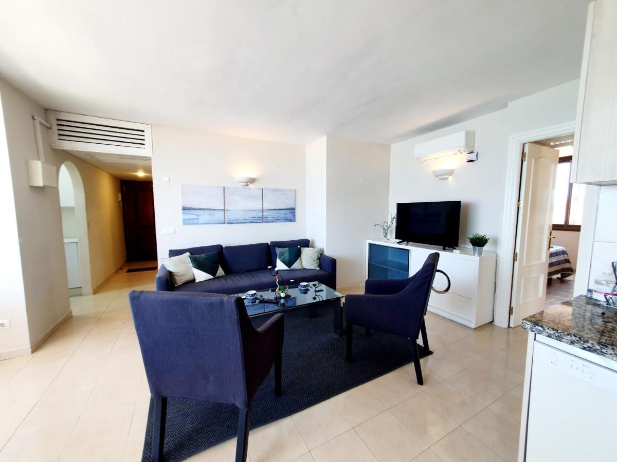 Marina Tower Apartment ฟูเอนฮิโรลา ภายนอก รูปภาพ