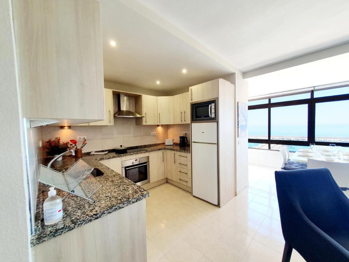 Marina Tower Apartment ฟูเอนฮิโรลา ภายนอก รูปภาพ