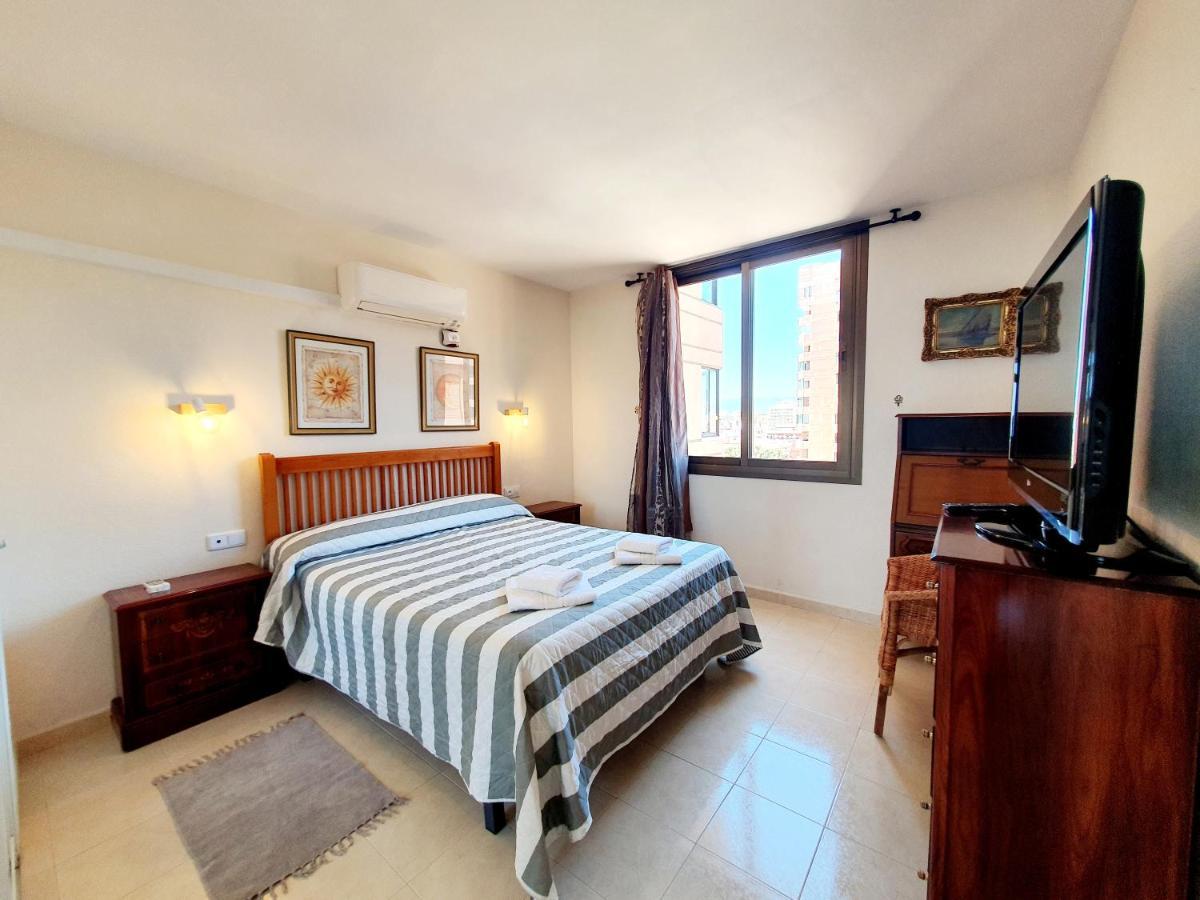 Marina Tower Apartment ฟูเอนฮิโรลา ภายนอก รูปภาพ